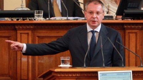 Готови сме за диалог, но няма да приемем рекет, твърд е Станишев 