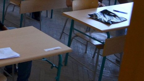 Учениците от НГДЕК временно ще учат в 13-о ОУ в София 