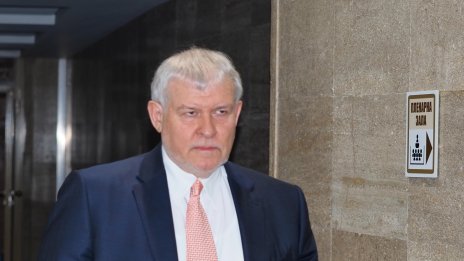 Казусът „Лукойл“: Ръст на цената няма, горива има, но и притеснения има