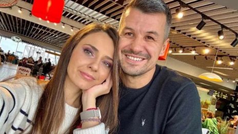 Тв водещата Бесте Сабри се е сгодила за бившия на Мика Стоичкова?