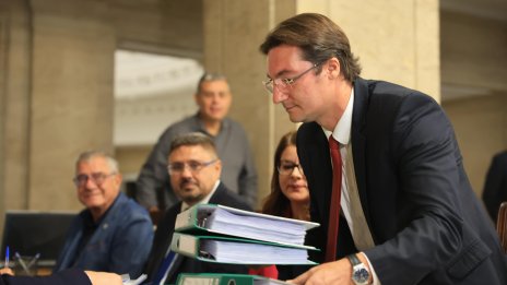 БСП: Йотова не спести усилия, не се поддаде на внушения