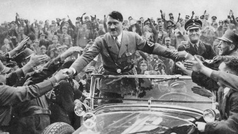 80 г. от самоубийството на Хитлер: Какво вижда първият британски войник, влязъл в бункера му?