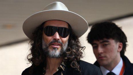 Ръсел Бранд си призна, че е спал с 16-годишна