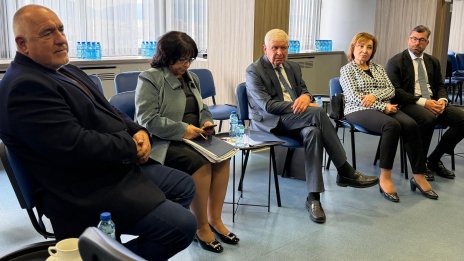 Борисов събра бизнеса в централата на ГЕРБ заради бюджета