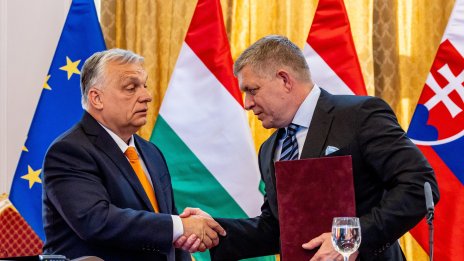 Стари рани от ВСВ може да попречат на съюза между Орбан и Фицо?