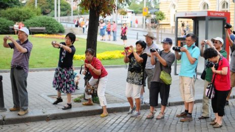 Не щем кръчмарски туристи, а широкоскроени
