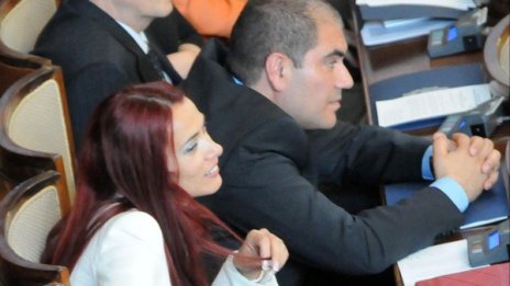 Кирова напусна парламента, остава член на ГЕРБ 