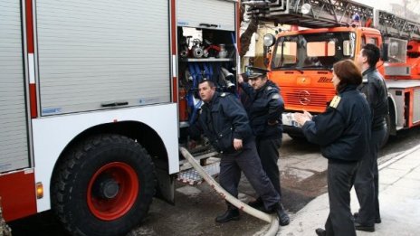 15-годишен ученик подпалил общежитие на гимназия в Етрополе 