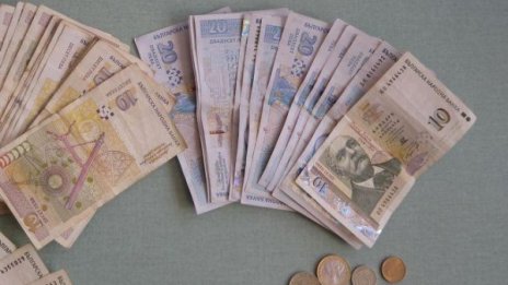 Плащат ни най-малко 2,03 лв. за час работа