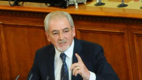 Няма разнобой в управляващата коалиция, отсече Местан 