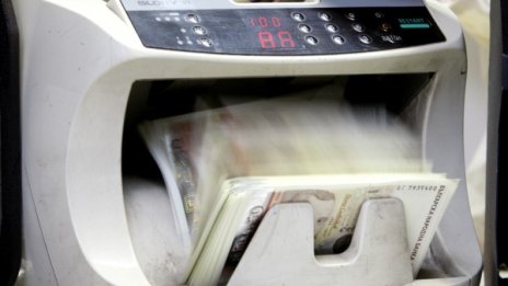 Българинът предпочита да тегли кредит до 50 хил. лв. 