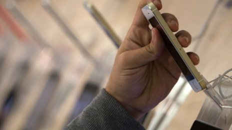 Следващият iPhone може да е заоблен