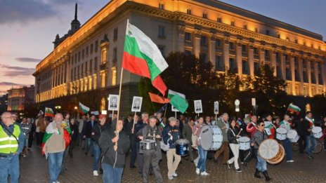 Рехав протест блокира движението на Ректората