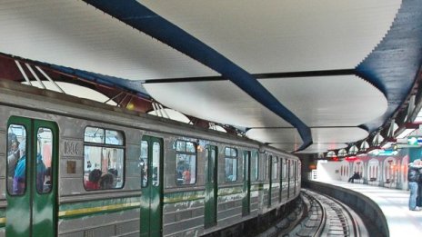 Влаковете на метрото и БДЖ с 6 общи спирки в София