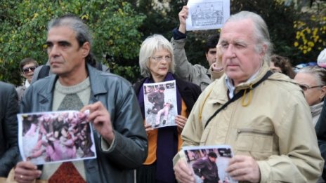 Преподаватели подкрепиха студентите си пред МВР
