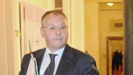 Опорни точки Станишев не го ловят: Говоря без такива!