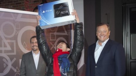 Sony продаде 1 млн. броя PlayStation 4 за първите 24 часа 