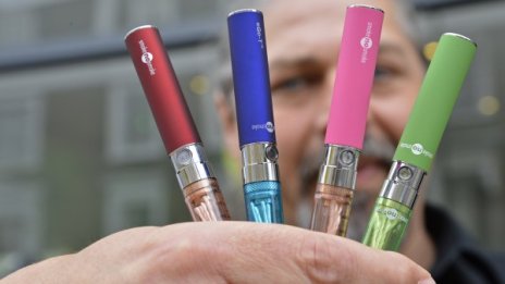 Електронни цигари и изпарители с истински тютюн? Може – в САЩ