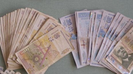 Петима укрили данъци за над 2,5 млн. лв.