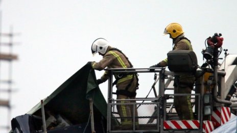 Поне осем са загиналите при падналия хеликоптер в Глазгоу