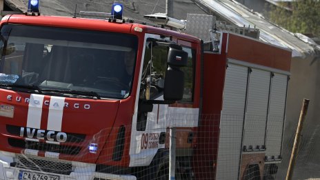 Къща на многодетно семейство изгоря при пожар в Смолян