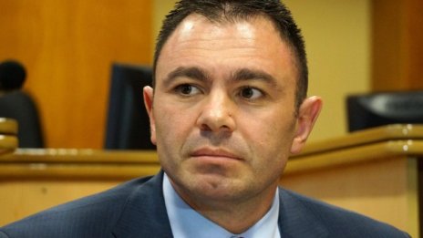 Полицаи в софийски арест за побой заради "лични отношения"