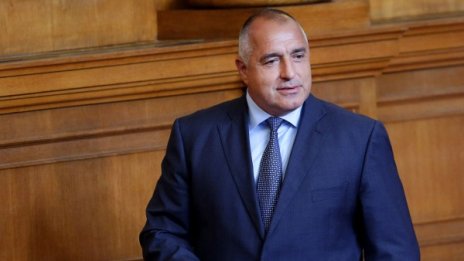 Каква ли квалификация би си дал Станишев, пита се Борисов