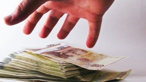 Разходите на партиите – бяло поле, няма достатъчна отчетност 