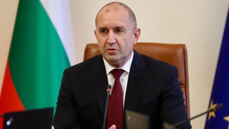 Румен Радев: Подпис в Украйна няма, няма противоречие в кабинета за войната