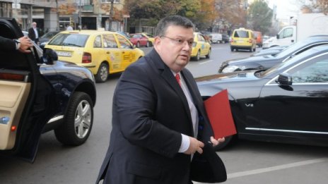 Спецекип ще души за продажни магистрати