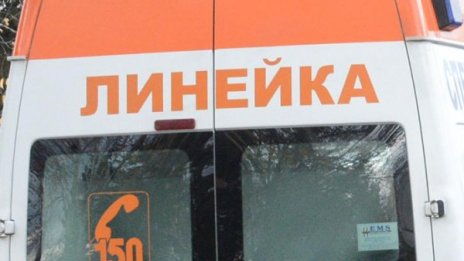 Млада жена скочи от горящ апартамент в столицата