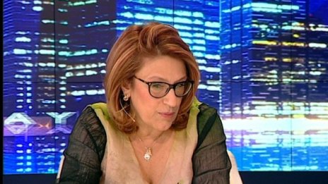 Буруджиева: Депутатите сме длъжни да спазваме законите