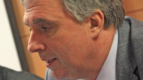 Калфин критикува БСП, отива водач на листа в АБВ