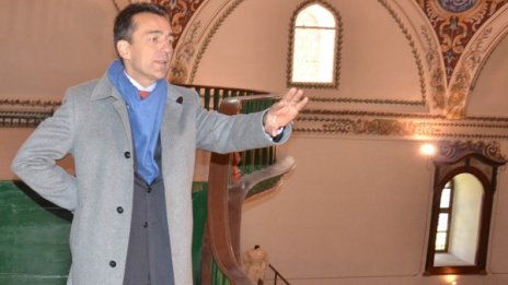 Посланик и аташе пасуват за Сидеров