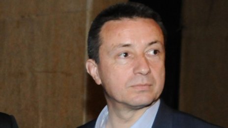 АБВ пак "във фризера" поне до евровота поиска Янаки Стоилов 