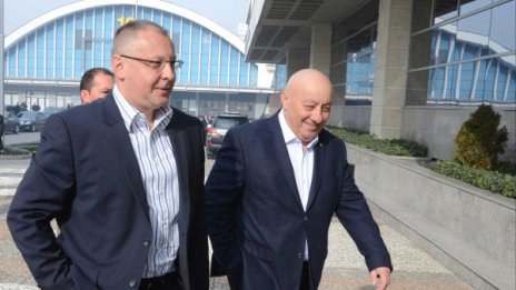 Не ме възприемайте като бъдещ евродепутат, отсече Станишев