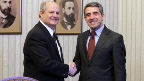 България ще помага на Сърбия при преговорите й с ЕС