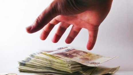 Доходите ще растат, но плавно, уверен е Чобанов 