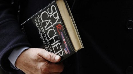 Сноудън разкри данни за мащабен индустриален шпионаж