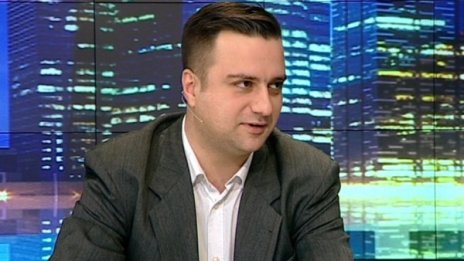 Изборите са тест дали Първанов още тежи в политиката