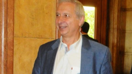 НС започва да се изживява като разследващ орган!