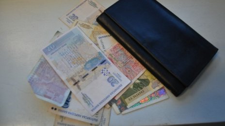 България е сред държавите с най-ниско съотношение данъци/БВП в ЕС