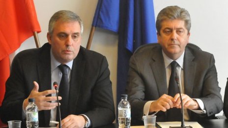 Властта у нас се управлява по нелегитимни механизми!