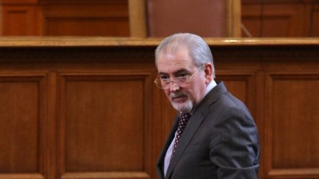 Местан определи 10-те искания на Сидеров като "див популизъм"