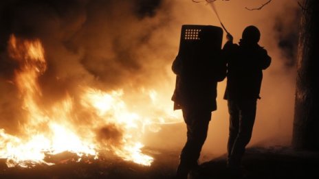 САЩ не подкрепят искането за оставката на Янукович 