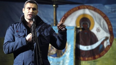 Лустрация в органите на реда обеща Виталий Кличко