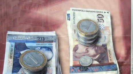 70-годишна бургазлийка даде над 7 бона на ало измамници