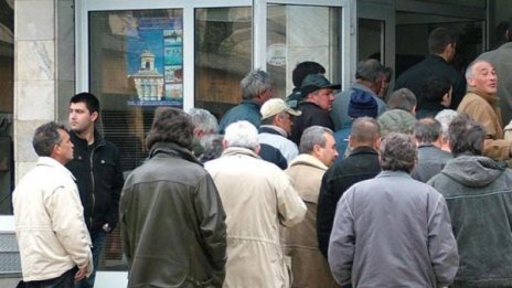 "Няма кой да работи!"