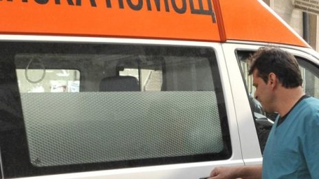 Възрастна жена загина при катастрофа в София