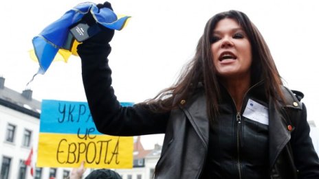 Попзвездата Руслана призова за санкции срещу Русия 